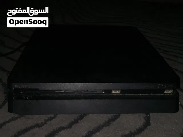 بلاي ستيشن 4 للبيع