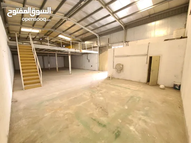 مستودع للإيجار