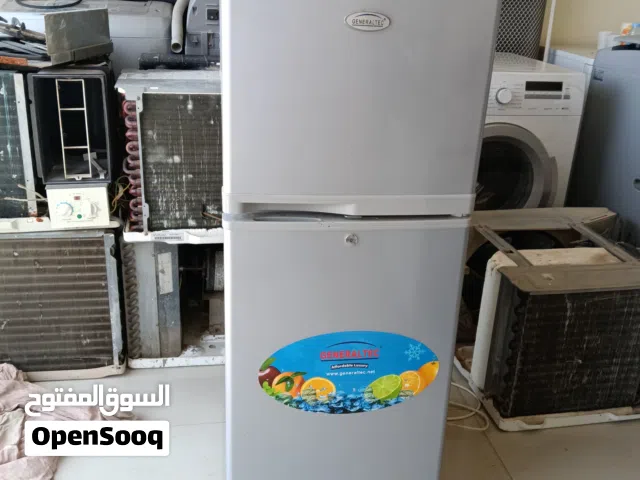 ثلاجة متوسطة بابين للبيع