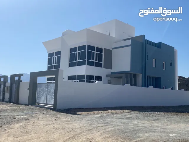 258 m2 5 Bedrooms Villa for Sale in Muscat Amerat