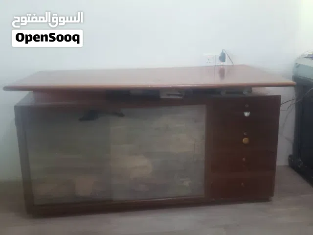 مكتب اصلي مع فتحتين لون بني