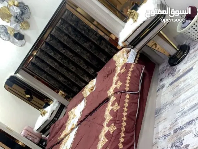 غرفة تركية للبيع مستعمله ونضيفة مابيها اضرار سعرها مليونين 2000000 الف في البصره المعقل