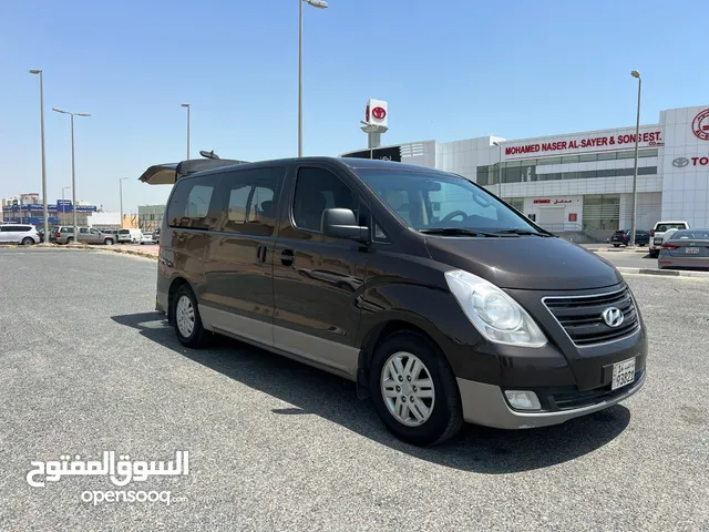 Used Hyundai H1 in Mubarak Al-Kabeer