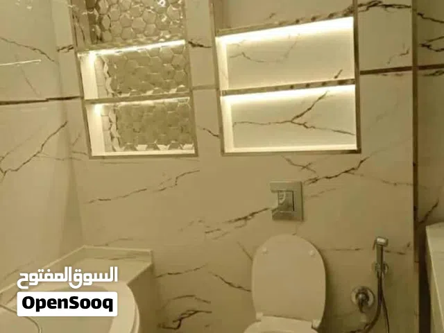 فني سباك لجميع انواع السباكه والتشطيبات الحديثه