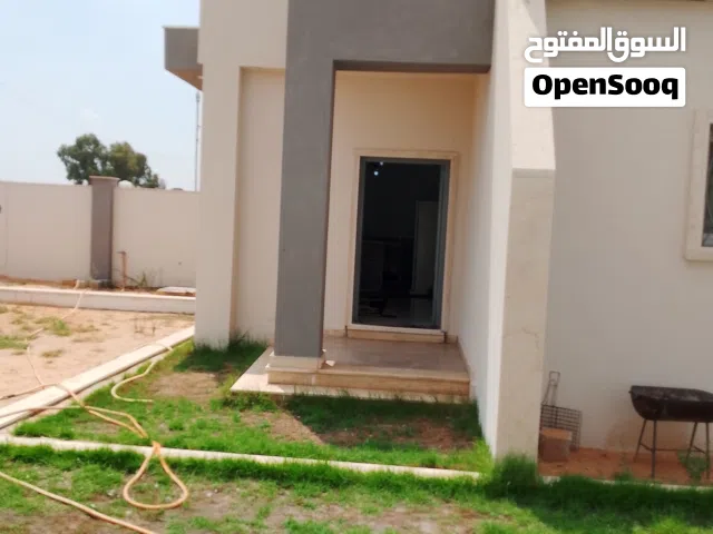 2 Bedrooms Farms for Sale in Tripoli Wadi Al-Rabi