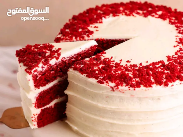 مرطبات للبيع لطلب الخاص  كيك الفانليا  كيك الشوكولاتة  كيك أريد فلفت (red velvet)