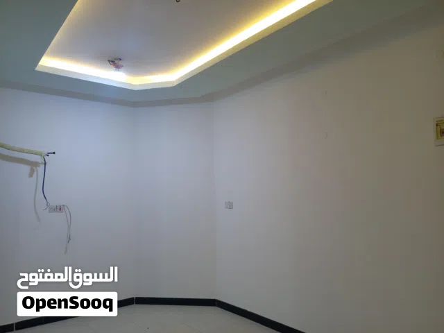100 m2 2 Bedrooms Apartments for Rent in Basra Other