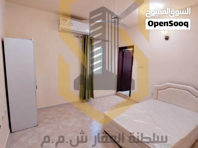 غرفة مفروشة للشباب العمانيين في الحيل الجنوبيه خلف استاد السيب / شامل الفواتير بدون عموله