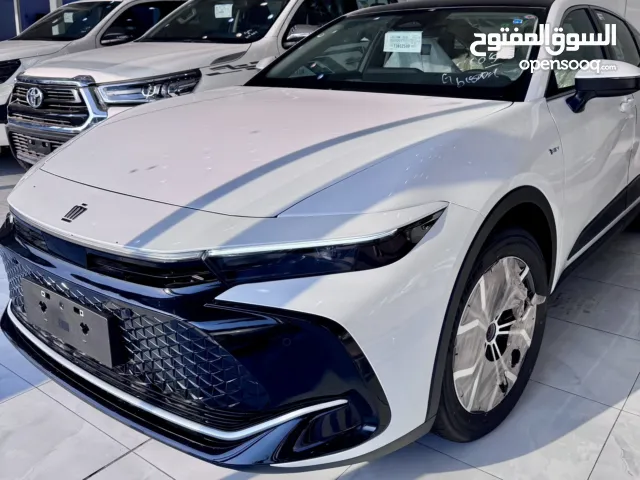 تويوتا كراون هايبرد 2026كاملة المواصفات بسعر حصري شامل اللوحات