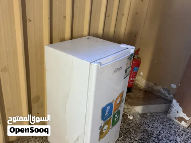 ثلاجه شبه جديده
