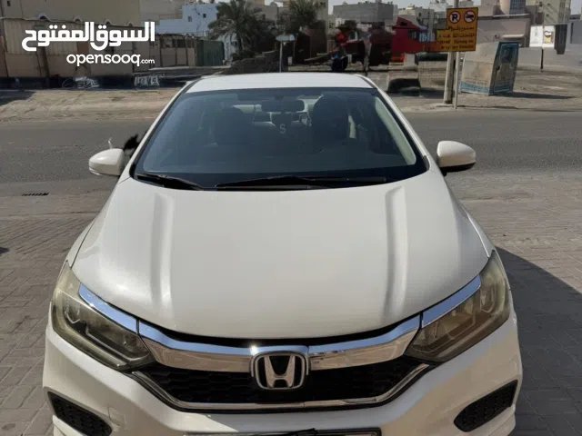 Honda city 2018 model very neat and calean argent sale personal use