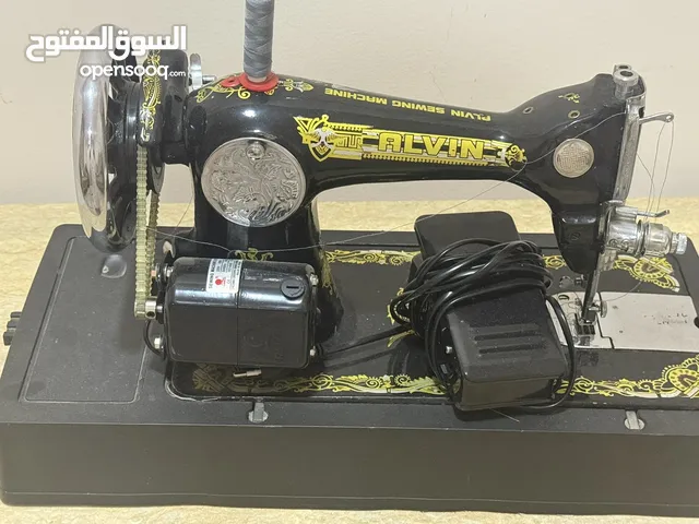 آلة خياطه شبه جديده الوتماتك