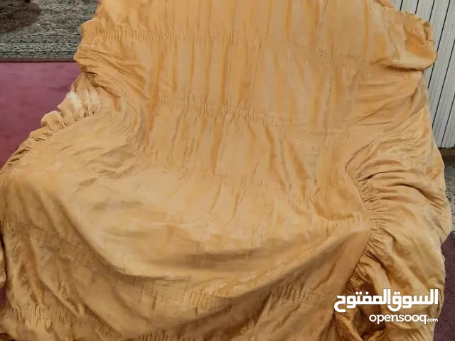كفرات لون بيج + لون خمري للكنب للبيع