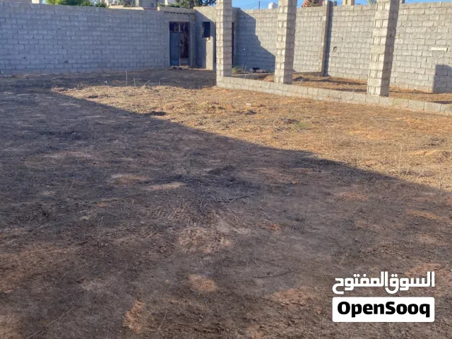 العقار قطعة ارض
