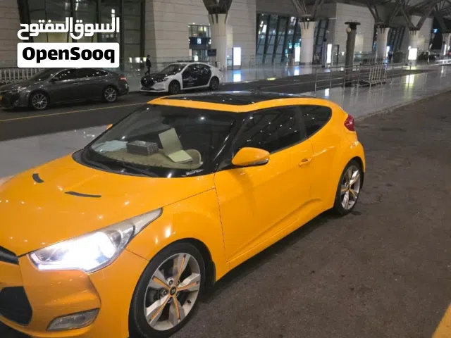 Hyundai veloster 2013