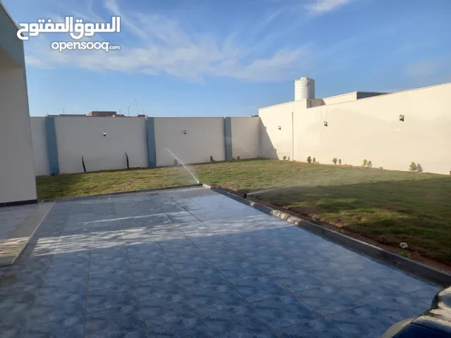 120 m2 2 Bedrooms Townhouse for Rent in Tripoli Al-Najila