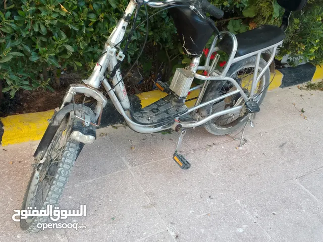 دراجه كهربائيه للبيع
