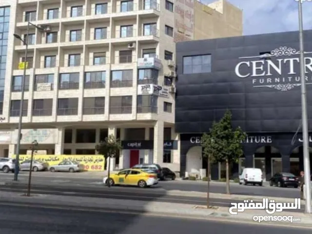 معرض تجاري فاخر جدا للبيع في شارع الجامعة الاردنية ref: 1269