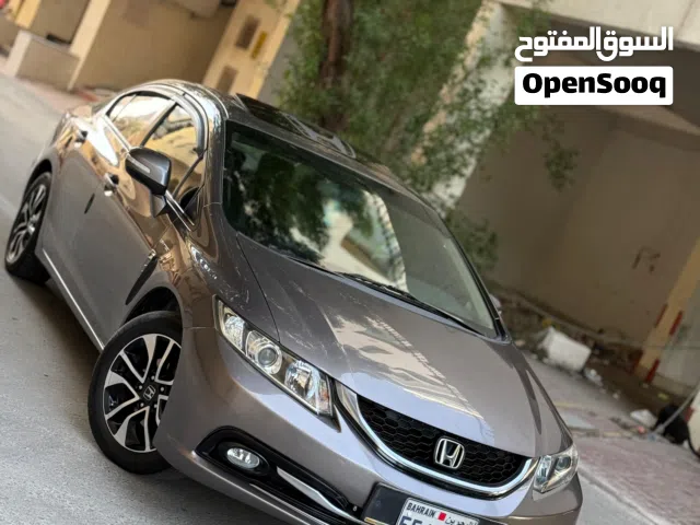 Honda civic 2015 full option in excellent condition