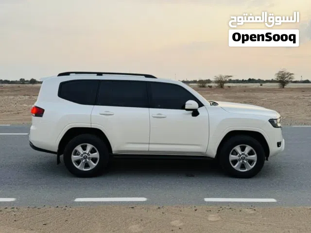 Used Toyota Land Cruiser in Sharjah
