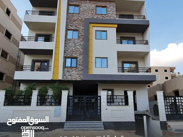 215 m2 3 Bedrooms Apartments for Sale in Giza 6th of October