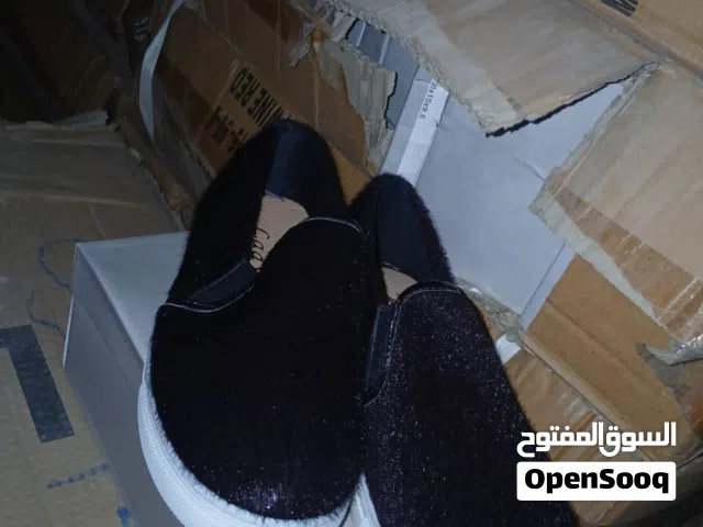 Other Comfort Shoes in Tripoli