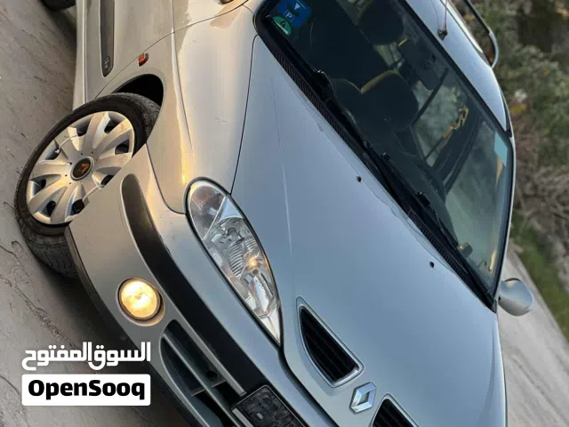 2002 رينو ميجان Authentic