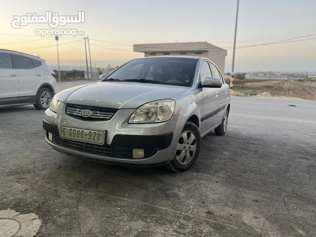 كيا ريو 2008