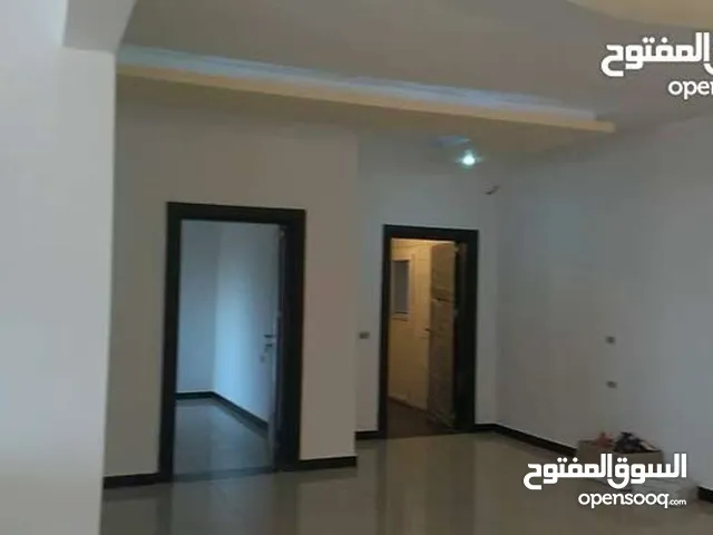 شقة للايجار 3 غرف في 4 شوارع زويته