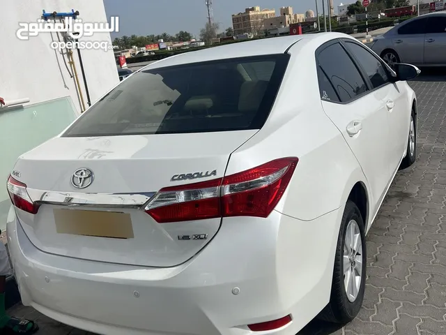 كرولا 2015نضيف