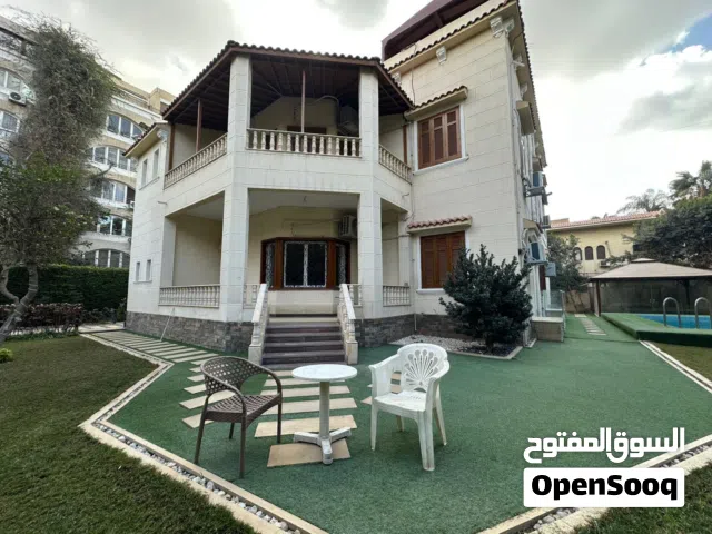 750 m2 More than 6 bedrooms Villa for Rent in Cairo Maadi