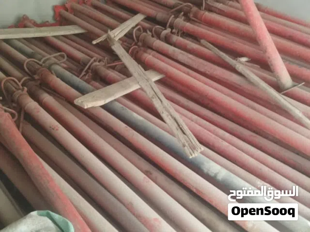 اخشاب وجاكات وقمط حديد وشدة معدنية