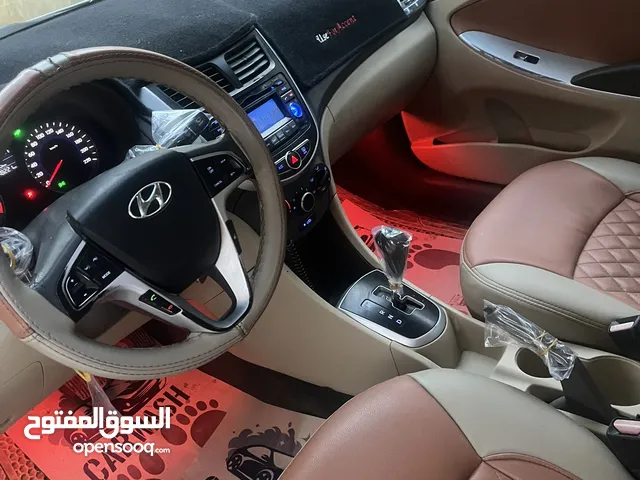 هونداي اكسنت 2013 اوتوماتيك بحاله الشركه 1600cc اصلي