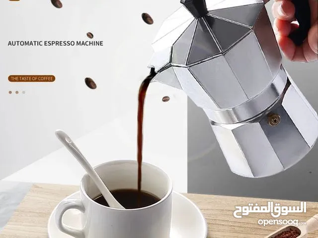ماكينة تحضير القهوة وكنكة الاسبريسو