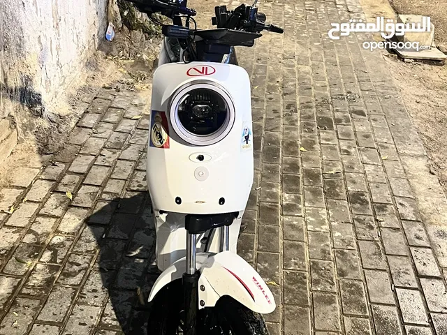 بيسكل شحن R9 بس عوزهة بطاريات