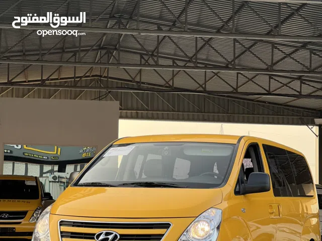 Hyundai Grand starex 2018 van 12 seat korean standard