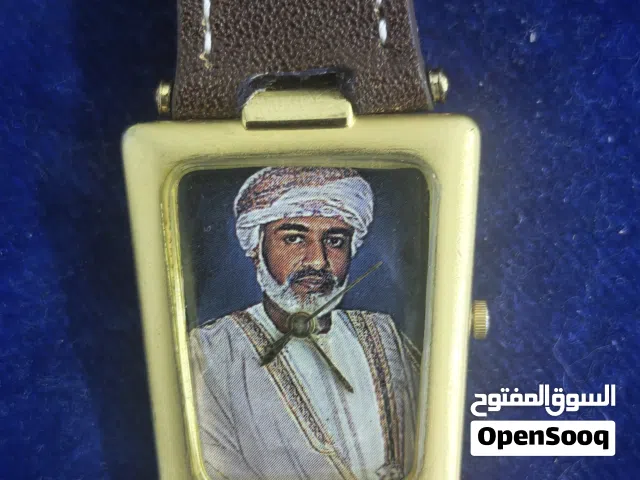ساعة فرنسية بصورة سلطان قابوس نوادر