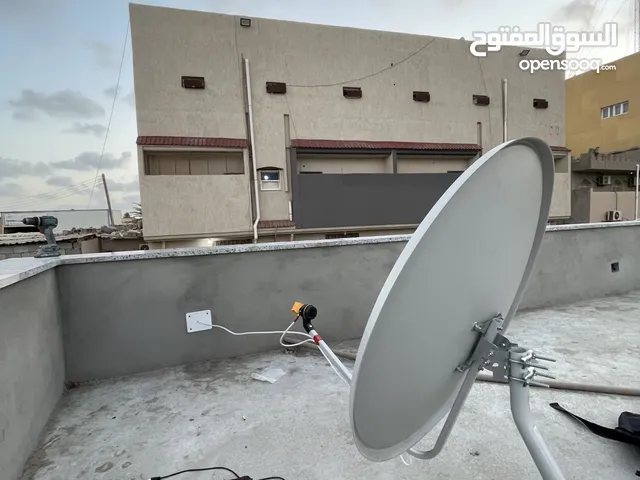 فني تركيب ستلايت +منظومة HDBOX