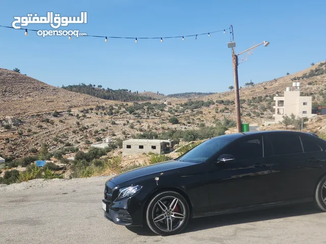 مارسيدس e220d amg بحالة الشركة
