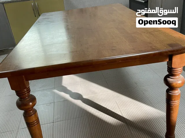 طاولة سفرة خشب اصلي بدون كراسي معها دهان خشب (طلاء) مكتب مع كرسي وقفص لحيوان اليف