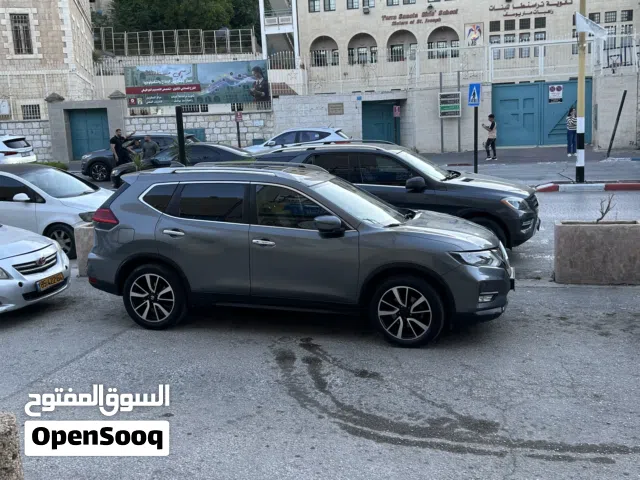 2019 نيسان X-تريل Standard