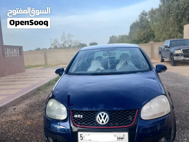 2008 فولكسفاغن جولف GTI Standard
