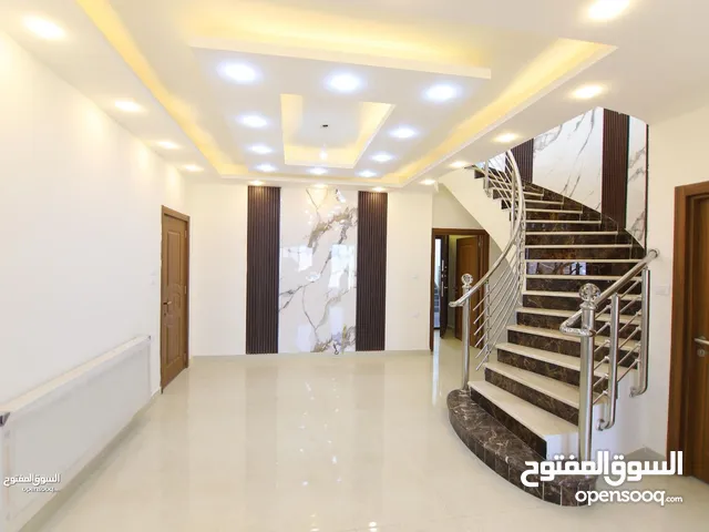 254m2 4 Bedrooms Apartments for Sale in Amman Al-Mansour