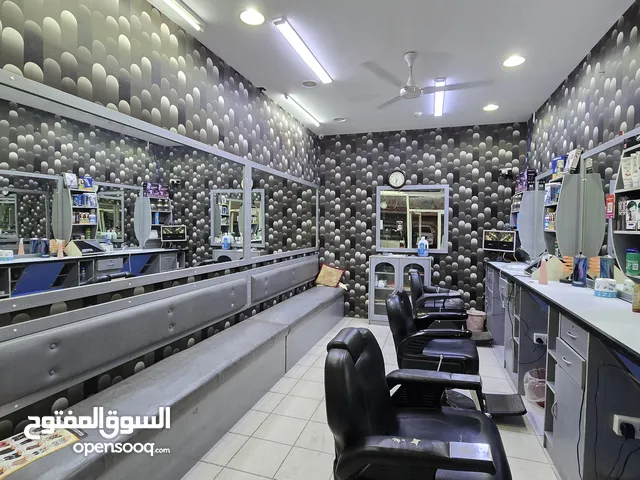Active men salon for urgent sale.