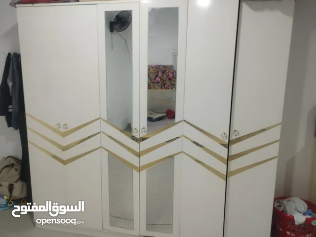 السلام عليكم للبيع غرفه نوم نوعيتها تركي انا ضريفه وحلوه تتكون من خمس قطع سعر 650 وبيها مجال بسيط