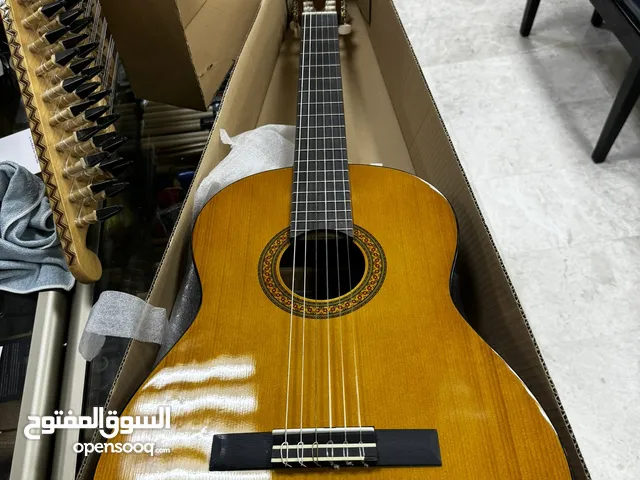 جيتار ياماها c40