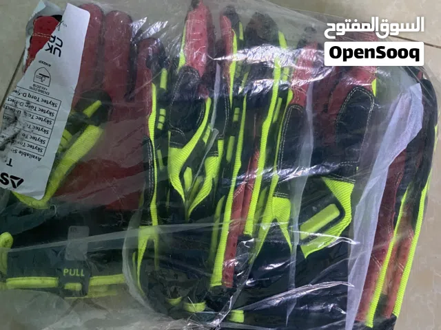 قفازات العمل ( Safety gloves )