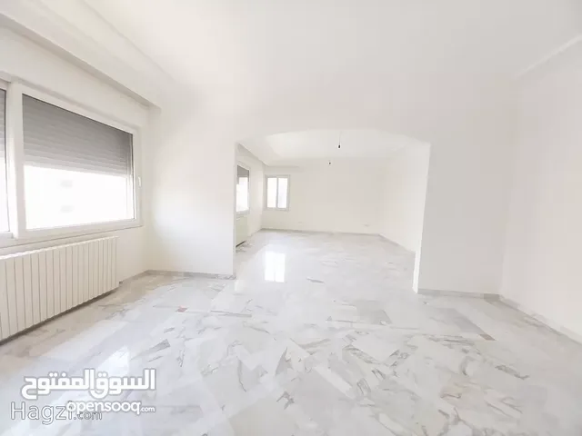 300 m2 4 Bedrooms Apartments for Rent in Amman Abdoun
