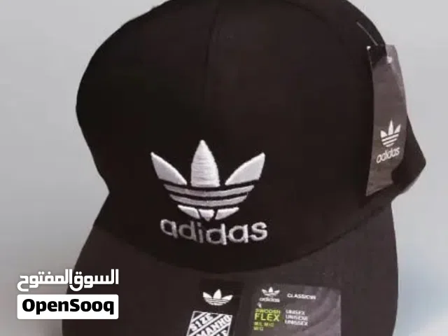 تشكيلة كابات مسطرة (Snapback) براندات - فتحات تهوية صيفية - جديد زيرو بالتيكت!