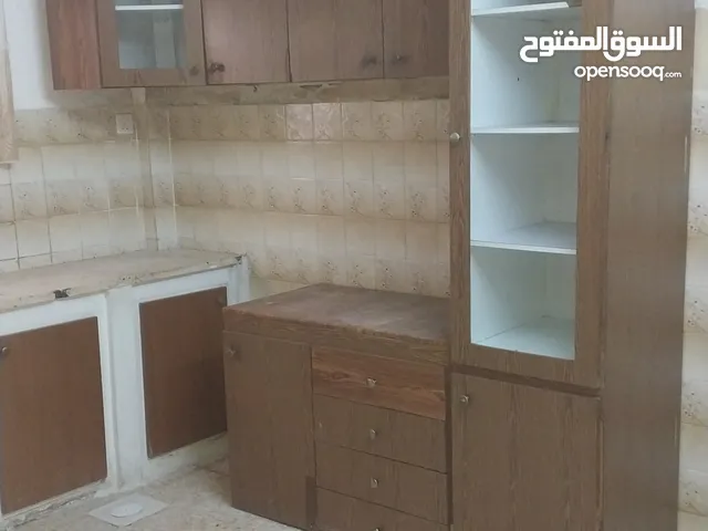 100 m2 4 Bedrooms Apartments for Rent in Zarqa Jabal Al Ameer Hasan